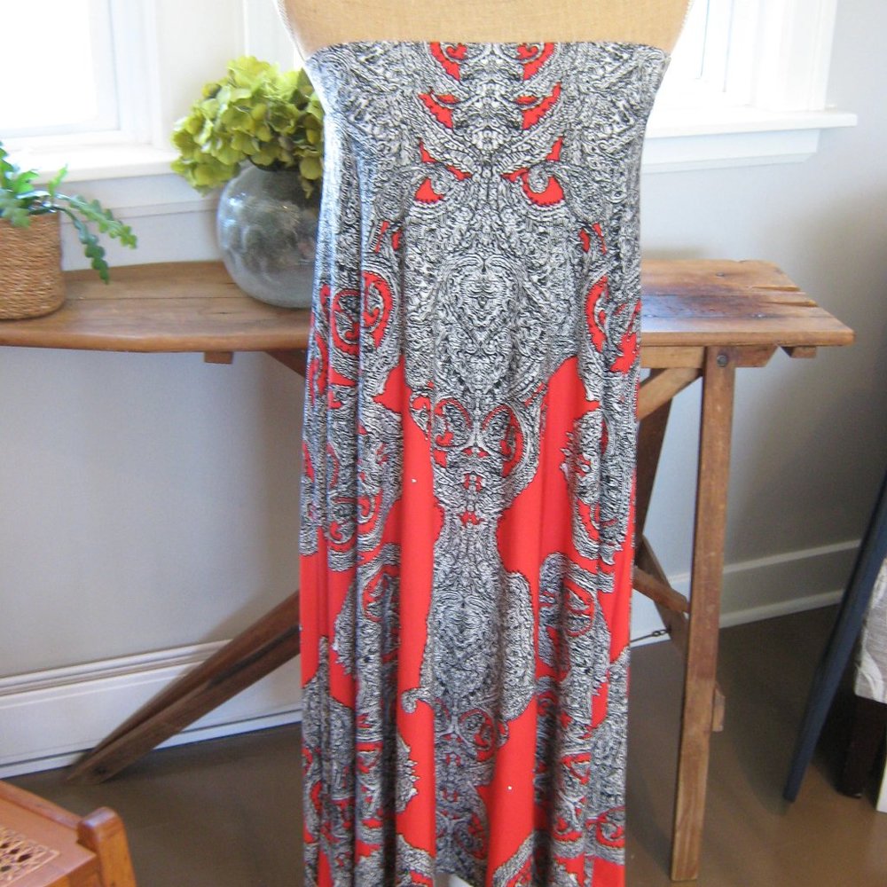 Orange INC Strapless Dress